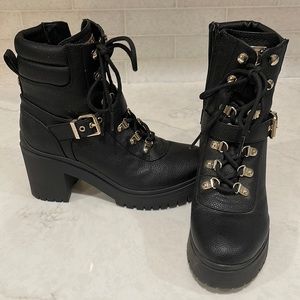 Canaly Platform Combat Boot